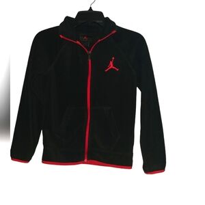 Jordan Big Boys Black And Red Zip Up Sweater/Jacket Size Medium